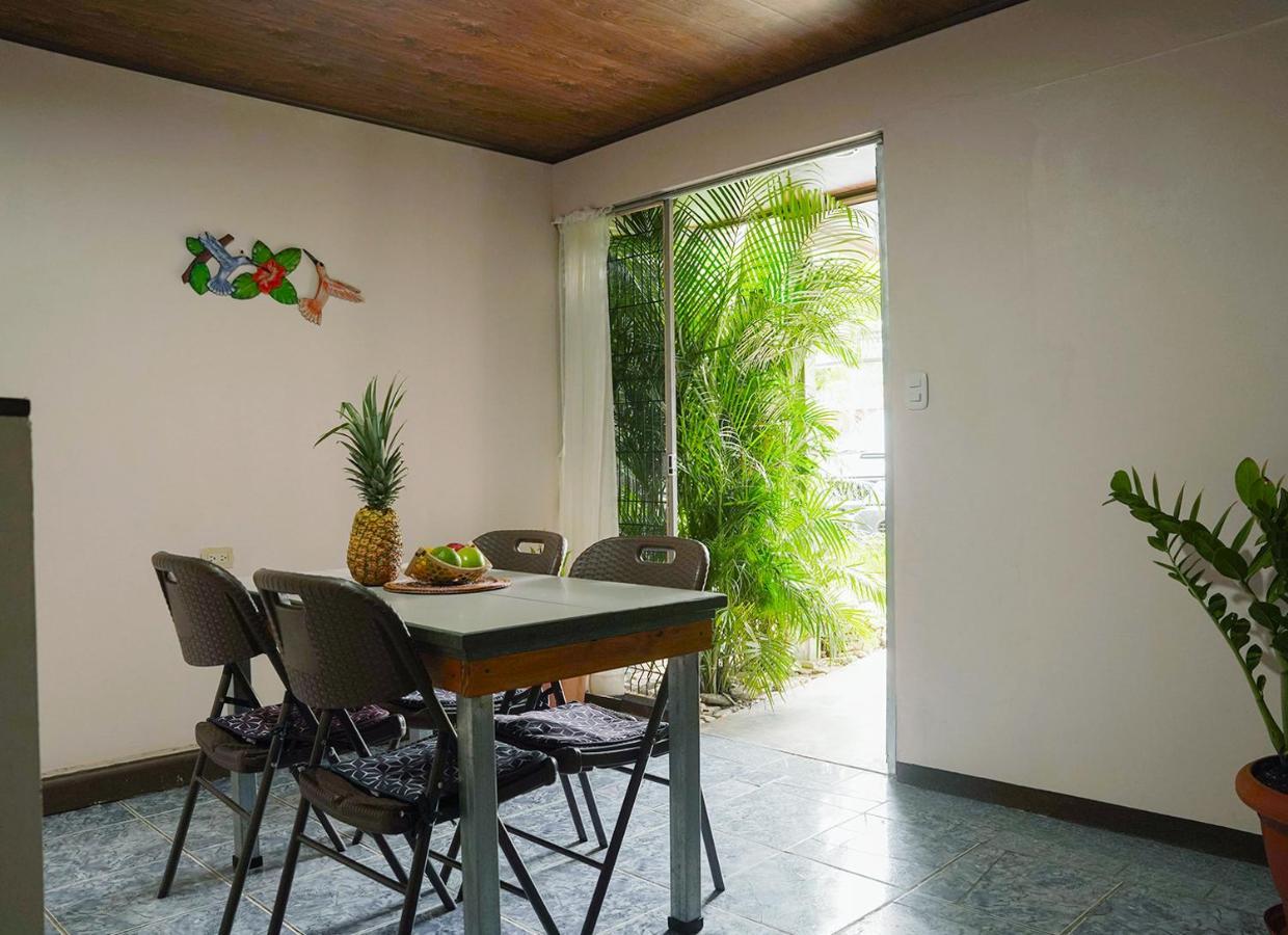 Playa Santa Teresa  Apartamentos Y Studios Brisas Del Mar Santa Teresa מראה חיצוני תמונה